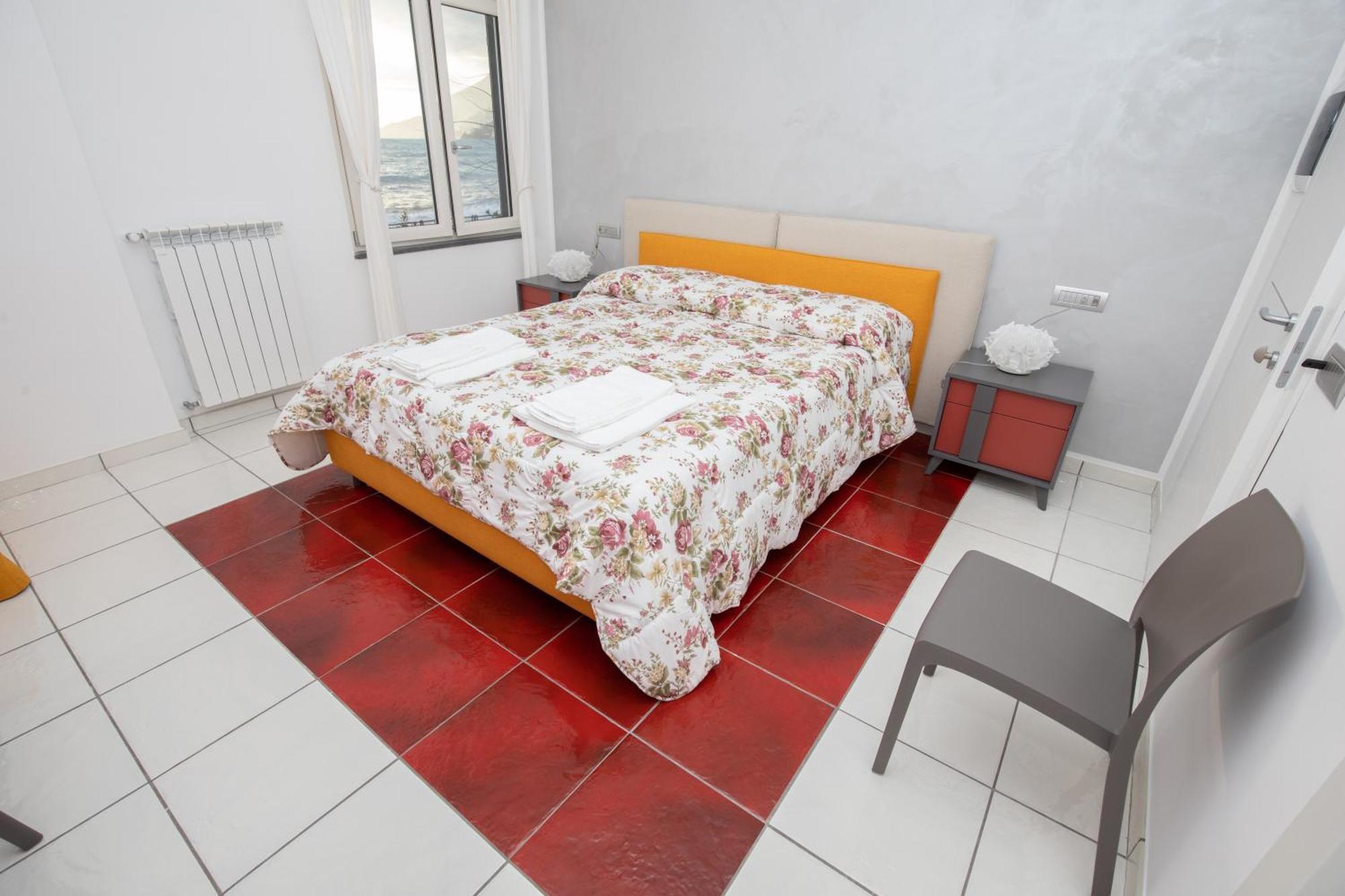 Terramare Hotel Майори Екстериор снимка