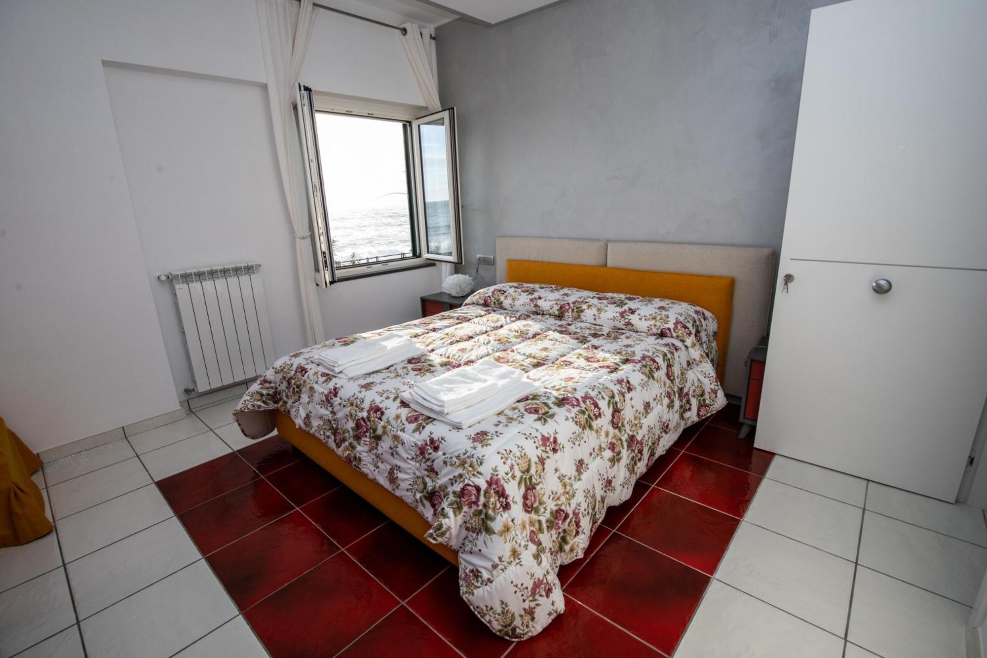 Terramare Hotel Майори Екстериор снимка